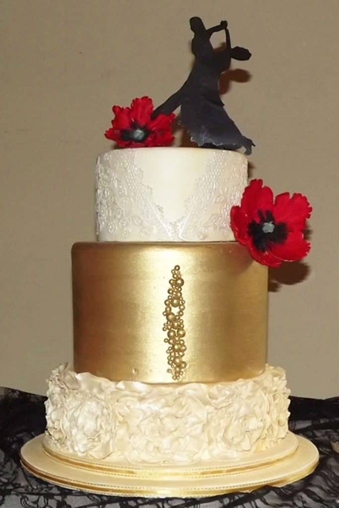 Ivory and gold wedding cake in Howick KZN Midlands